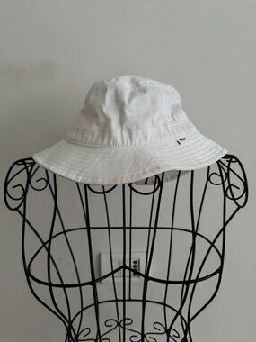 Aritzia Tna Banded Bucket Hat White XS/S